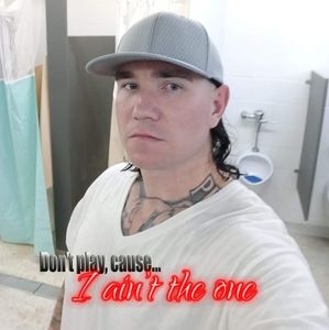 Meet your Posher, Clint